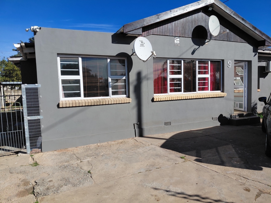 3 Bedroom Property for Sale in Manor Heights Eastern Cape